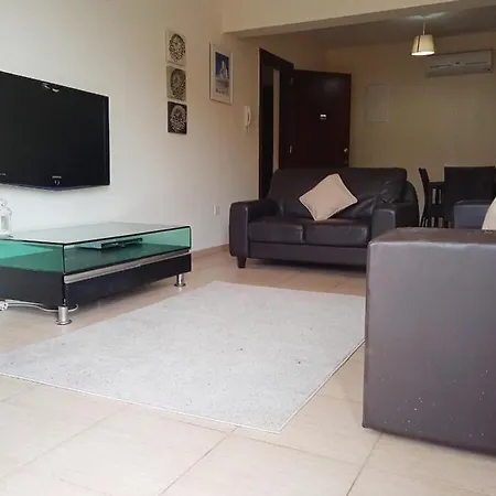 דירה Horizon View 2 Bedroom לרנקה